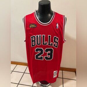 Chicago Bulls Michael Jordan # 23 Jersey Red/Black , Unisex